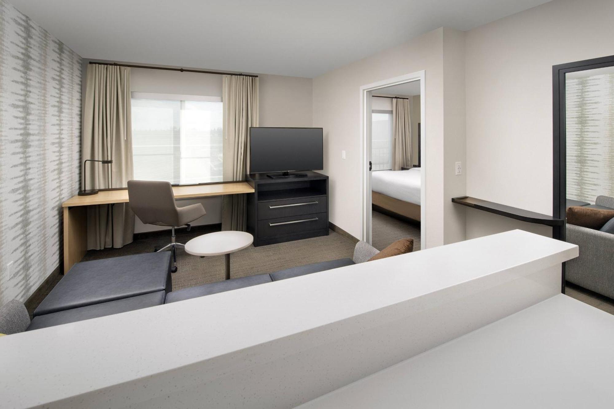 Hotel By Marriott North 3*